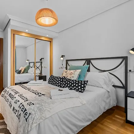 Home2book Wanderlust Apt Beach, Terrace